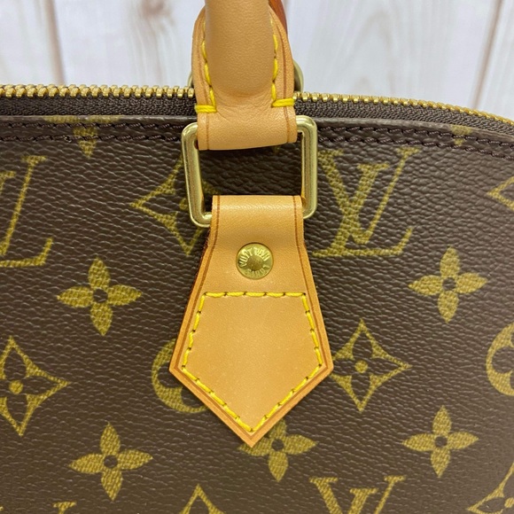 Louis Vuitton Alma Pm - Picture 9 of 15